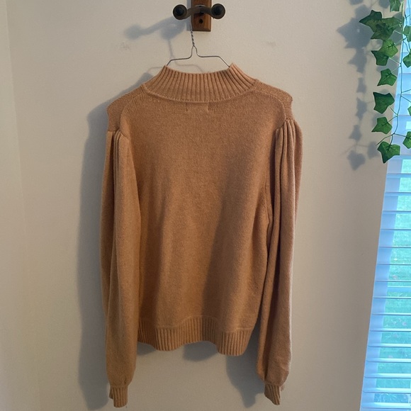 Universal Thread Quarter Zip - Picture 2 of 3